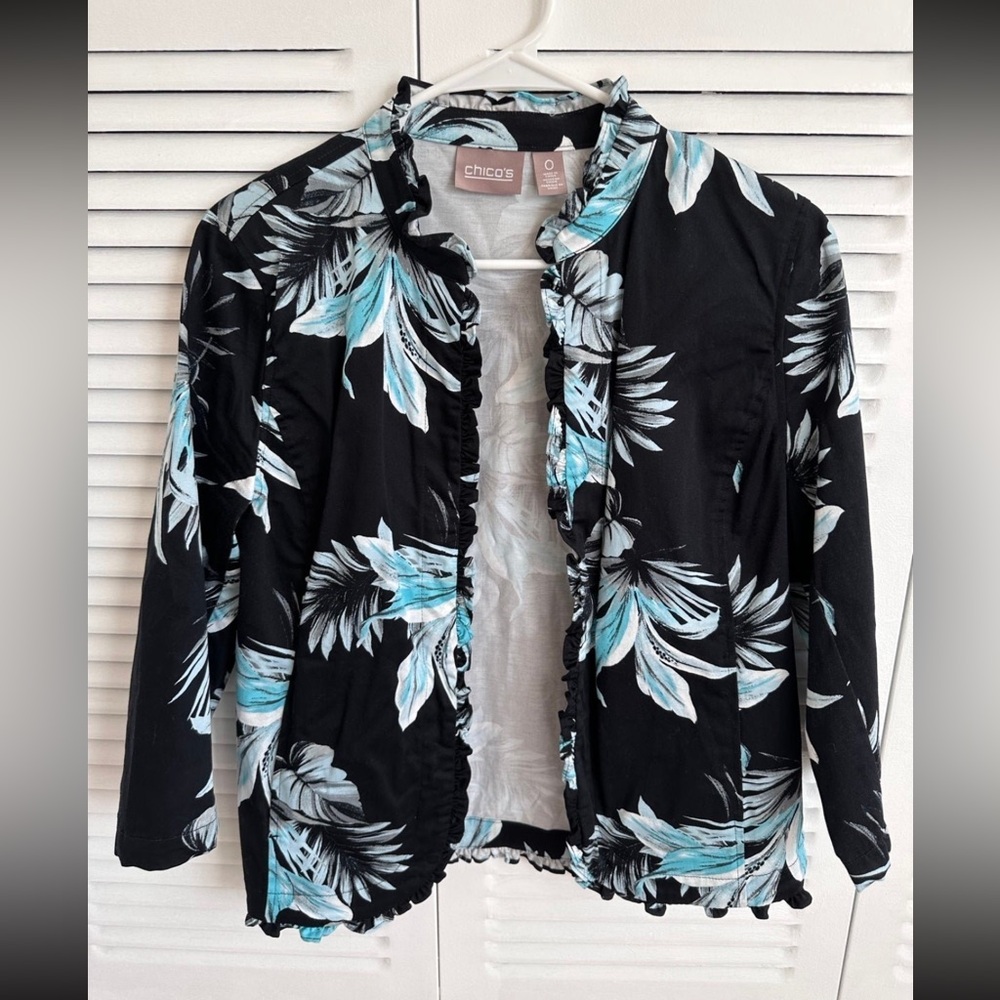 CHICOS Blue and Black Flower Jacket Size 0
